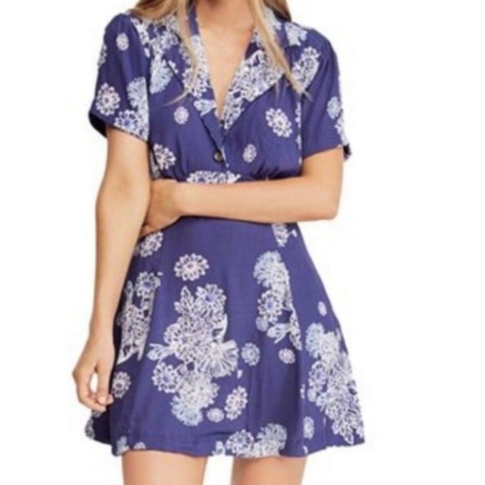 Free people blue / white / pink Hawaiian fot and flare dress XS